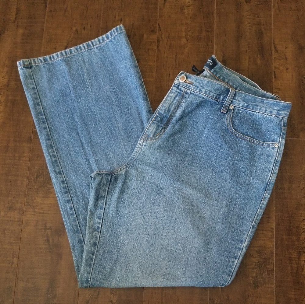 Avenue Blues Women's Size 18 Tall Boot Cut Jeans